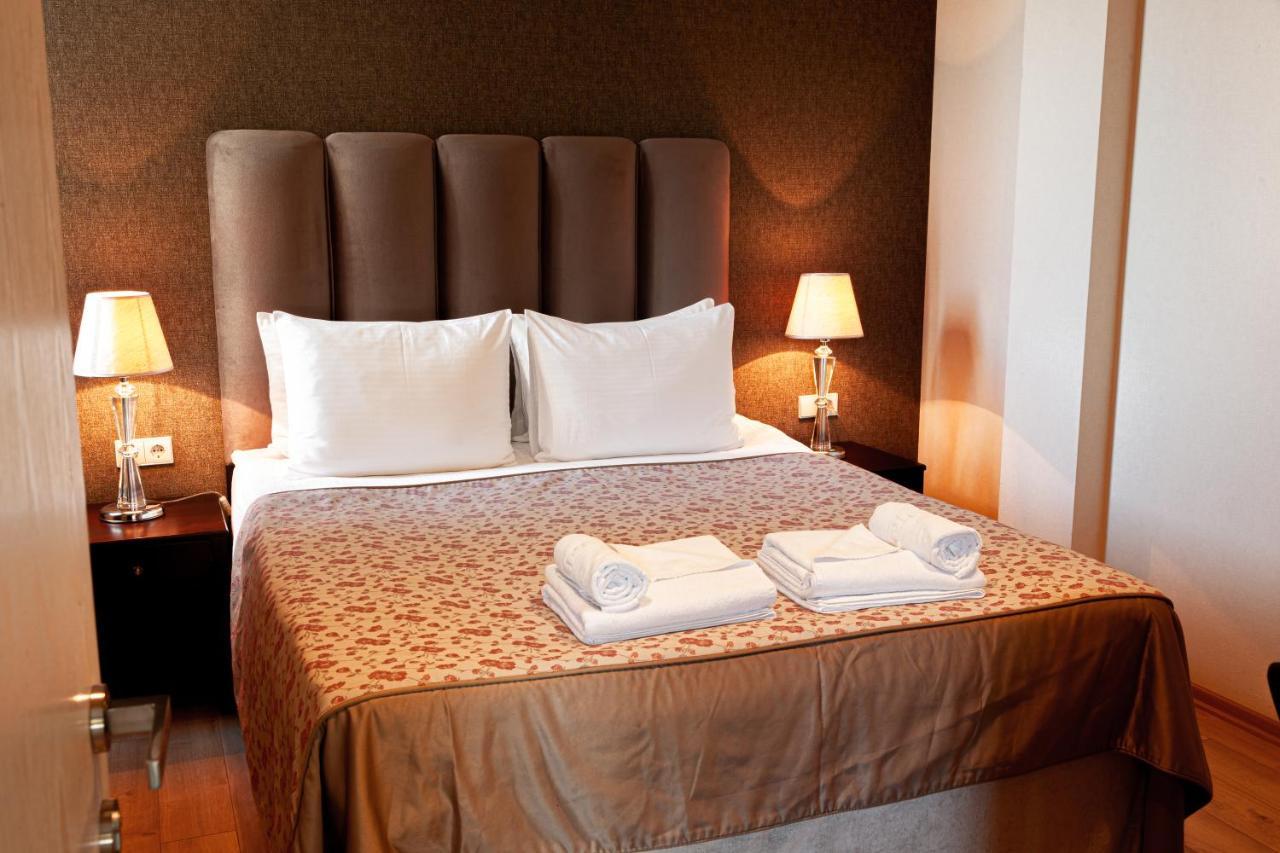 Hotel Winoterra Тбилиси Екстериор снимка
